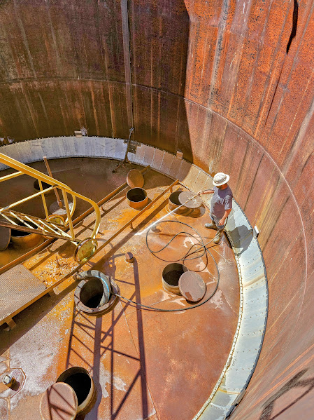 Fuel Tanks Cleaning Solutions